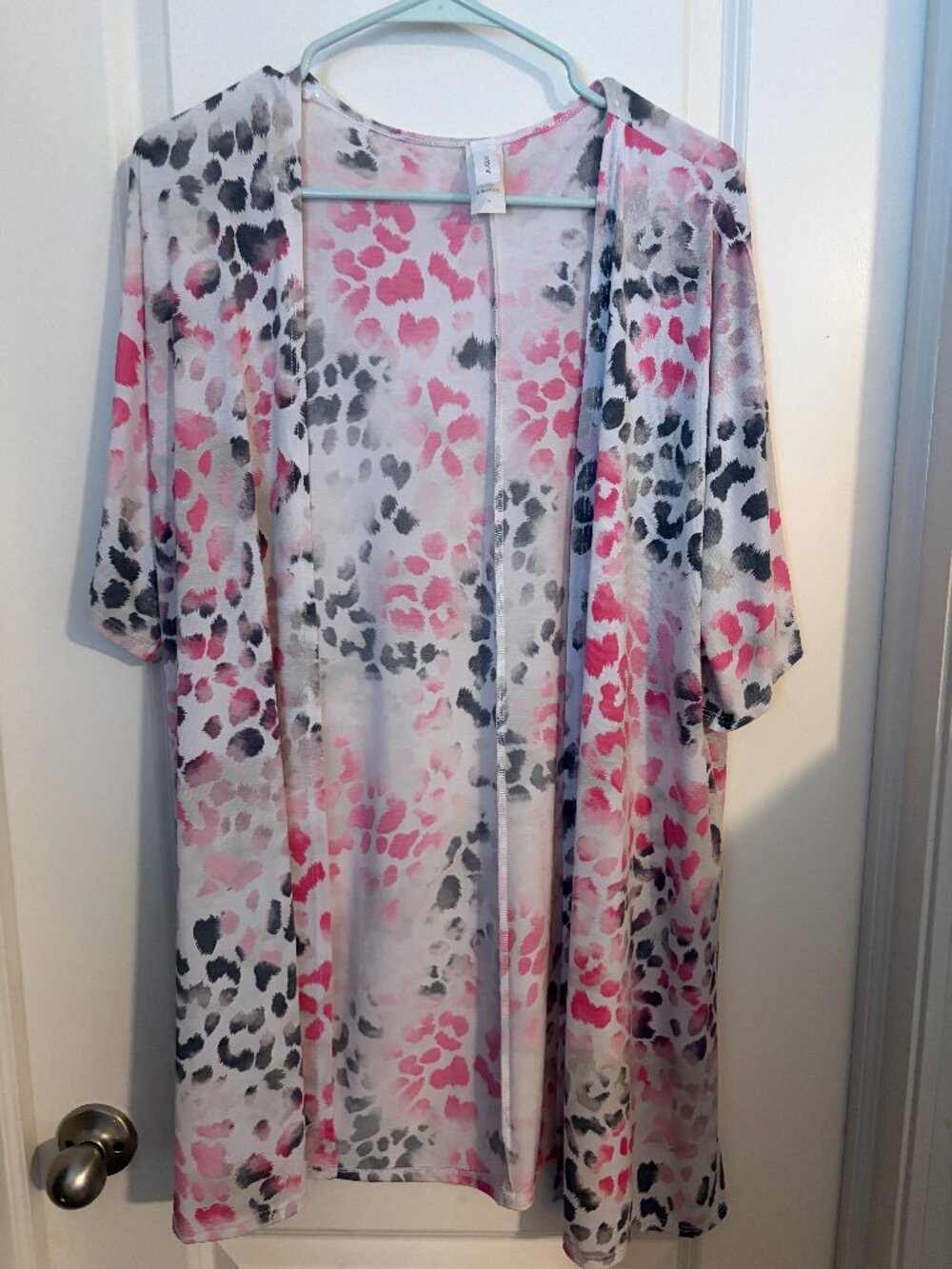 Honeyme Short Sleeve Cardigan- Medium